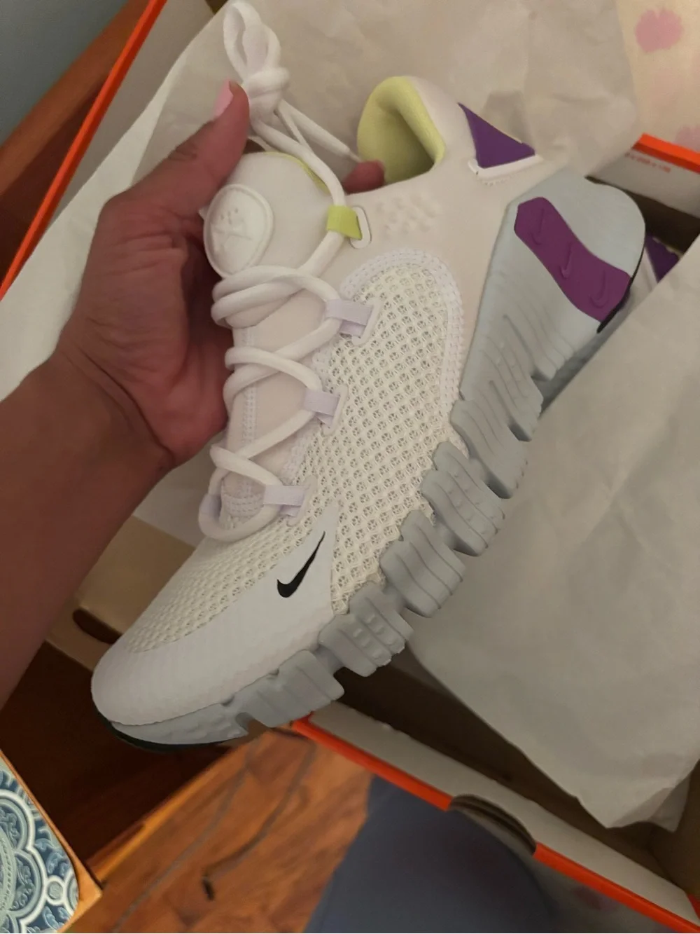Nike Metcon Free 4 White and Purple Flex Runner Sneakers